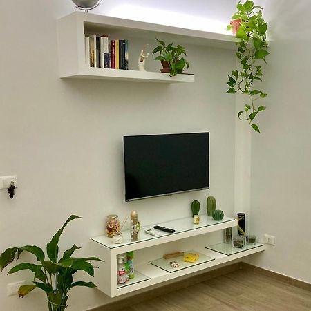 Casa Semplice Apartment Taranto Ngoại thất bức ảnh